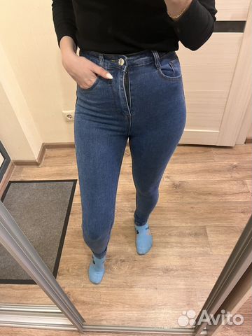 Джинсы женские и комбинезон