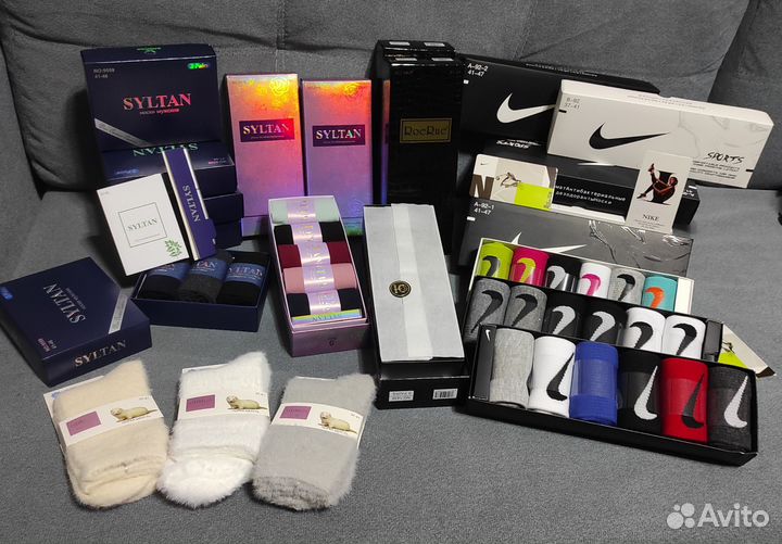 Носки в коробке