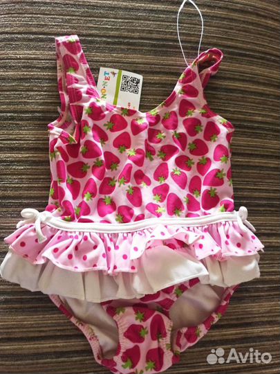 Купальник с подгузником новый на 2 года