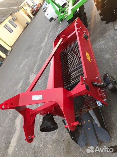 Копатель корнеплодов Wirax ZK-1, 2023