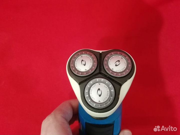 Бритва Philips беспроводная б/у