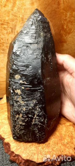 Кристаллы мориона