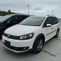 Volkswagen Touran 1.4 AMT, 2012, 90 000 км, с пробегом, цена 950 000 руб.