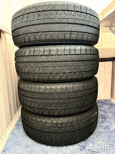 Bridgestone Blizzak VRX 205/60 R16 92S