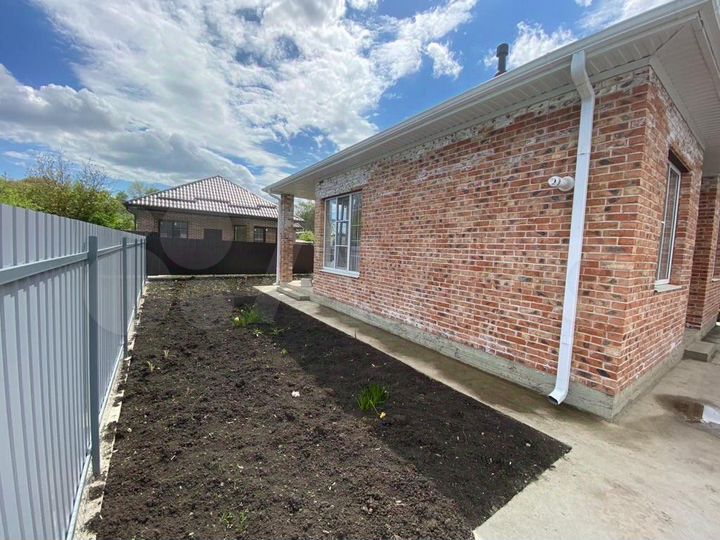 Дом 90 м² на участке 5 сот.