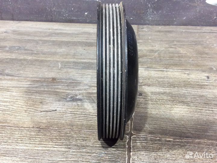 Шкив помпы Audi A4 A6 A8