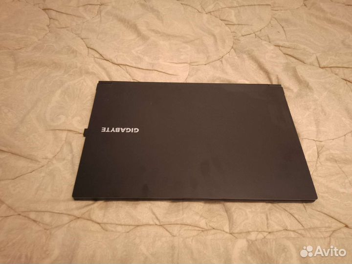 Игровой ноутбук gigabyte