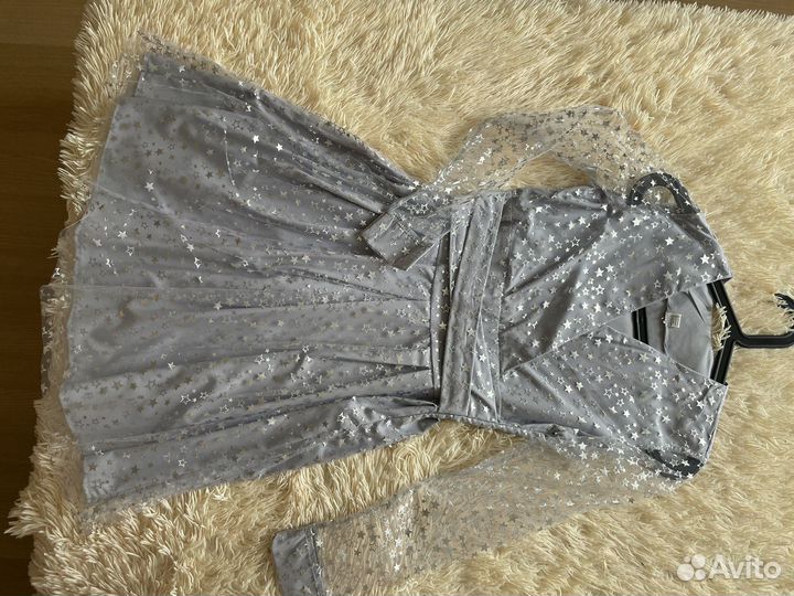 Платье женское