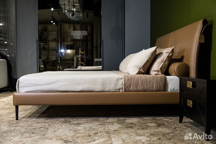 Кровать двуспальная Сохо 180х200 в наличии