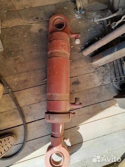 Цилиндр гидравлический