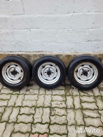 Колеса на Тойота Тоун айс