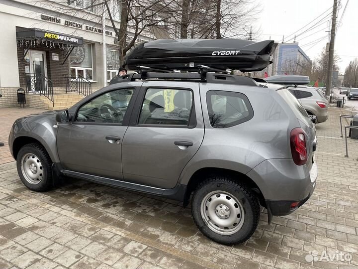 Бокс cybort 480л черный металлик на Duster