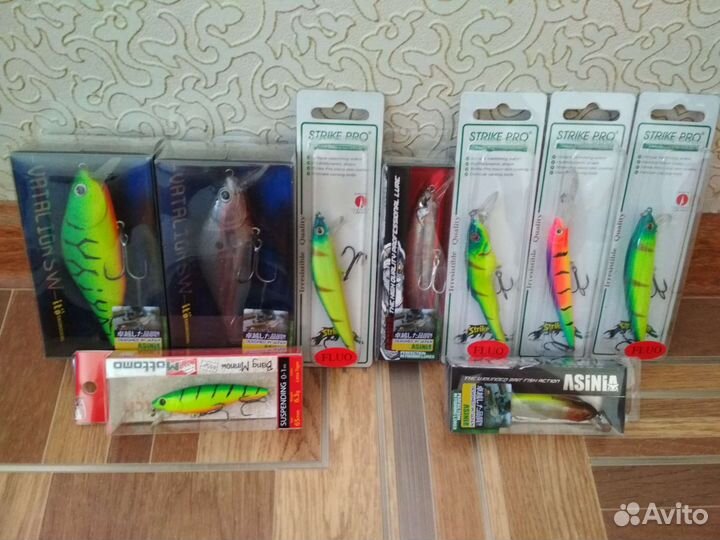 Набор воблеров на щуку 9 шт