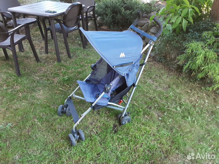 Детская легкая прогулочная коляска