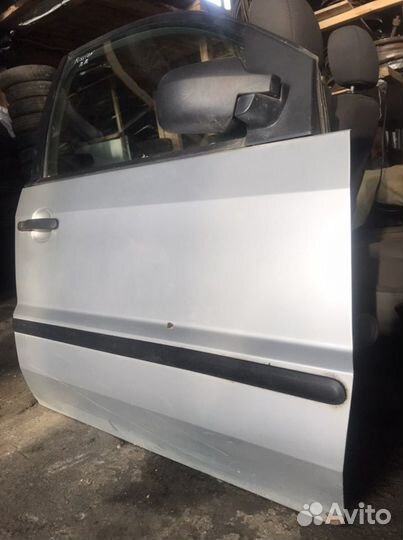 Дверь передняя правая Ford Fusion Форд Фьюжн