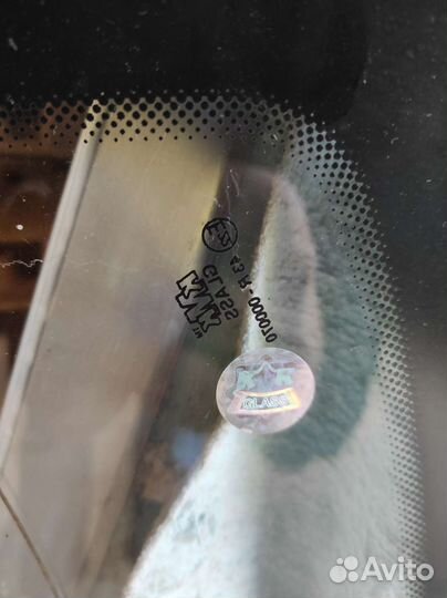 Заднее стекло ваз 2110