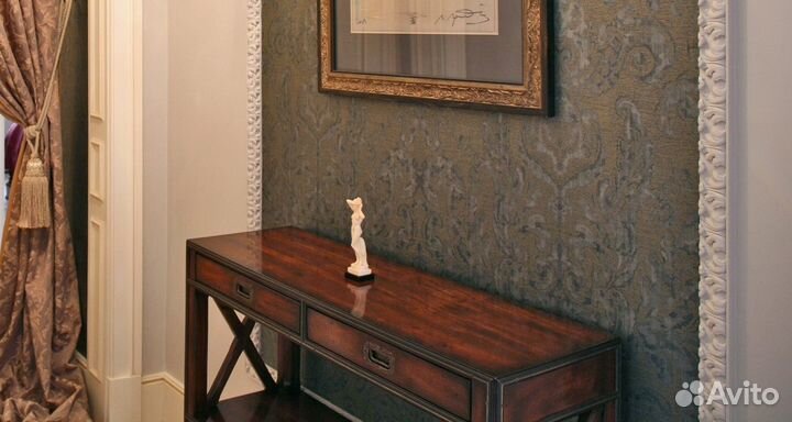 Theodore Alexander. Консоль. Оригинал