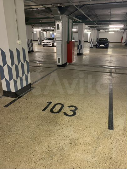 Машиноместо, 15 м²