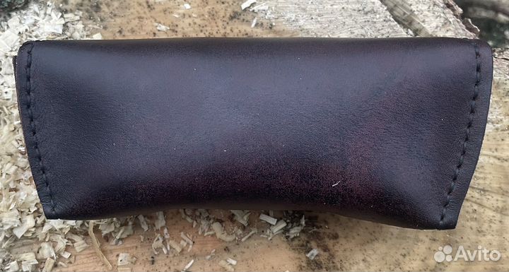 Футляр для очков из кожи ручной работы