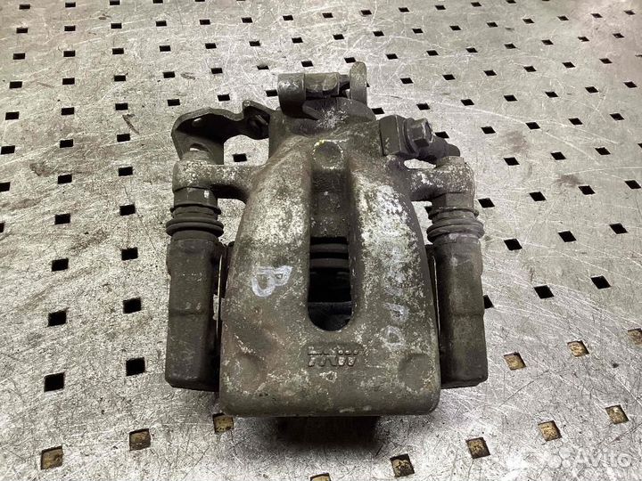 Суппорт задний правый Opel Zafira B