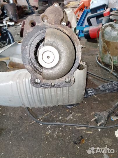 Стартер к-700, Урал