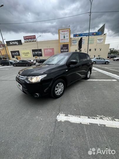 Mitsubishi Outlander 2.0 CVT, 2014, 197 000 км