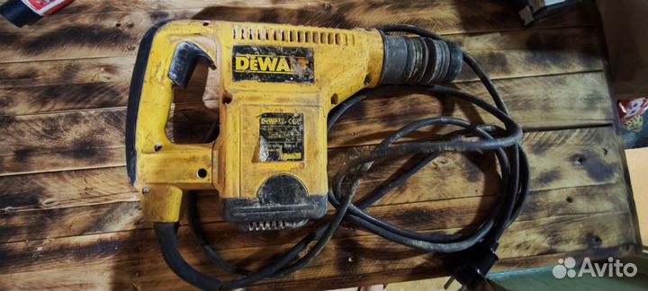 Перфоратор dewalt 570 бу