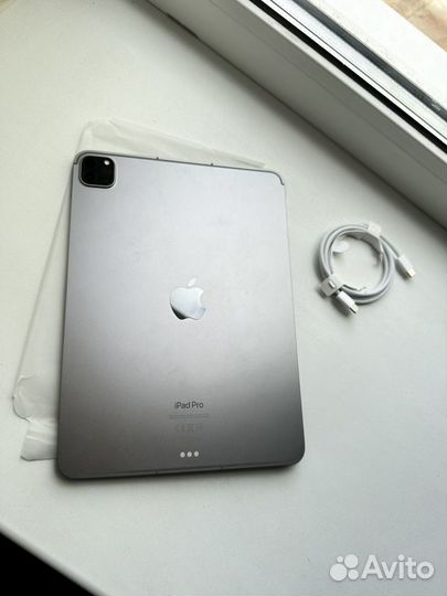 iPad Pro 11-inch (4 поколение) m2
