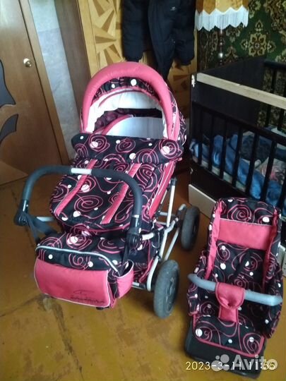 Прогулочная коляска 2/1