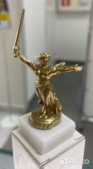 Статуэтка Родина мать 7 см