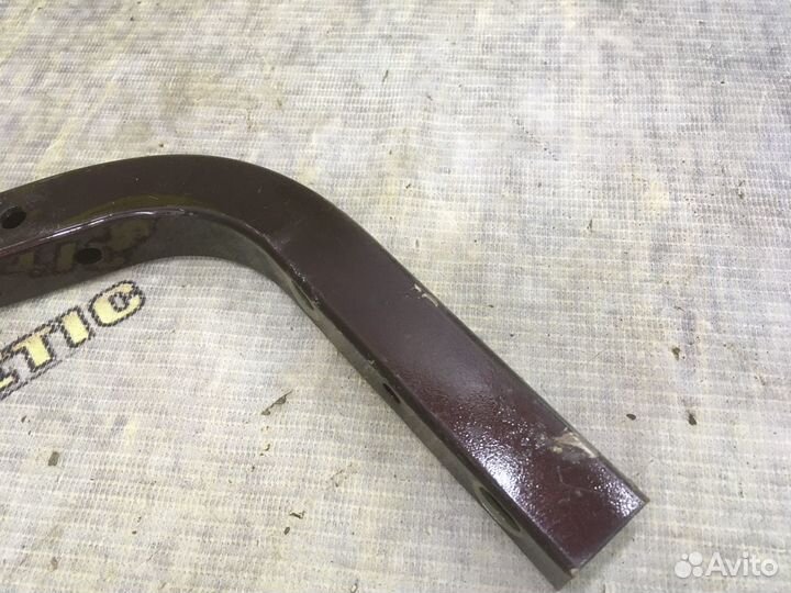 Петля крышки багажника Тойота Авенсис Т25