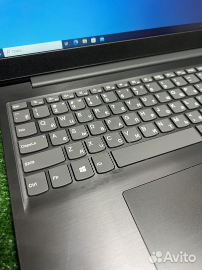 Ноутбук 15.6 Lenovo Ryzen 3-3200u/8gb/256ssd