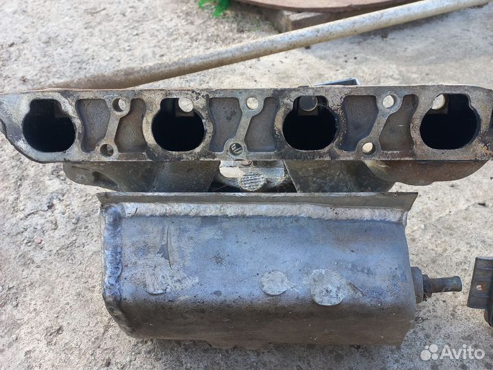 Впускной коллектор на Опель