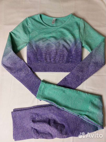 Костюм для йоги и фитнеса