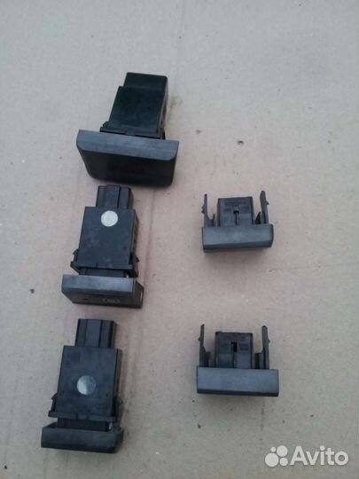 Кнопки панели Hyundai Accent