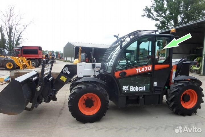 Стекло кузовное заднее левое Bobcat TL360/470