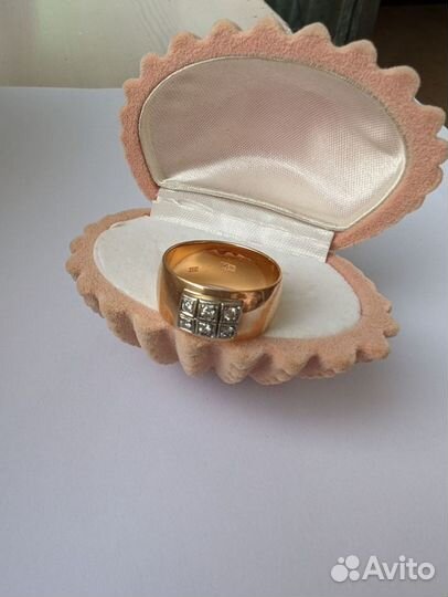 Кольцо обручальное с бриллиантами золотое СССР 583