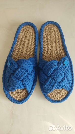 Женские домашние тапочки