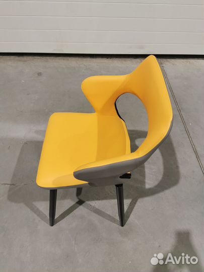 Новые кухонные стулья