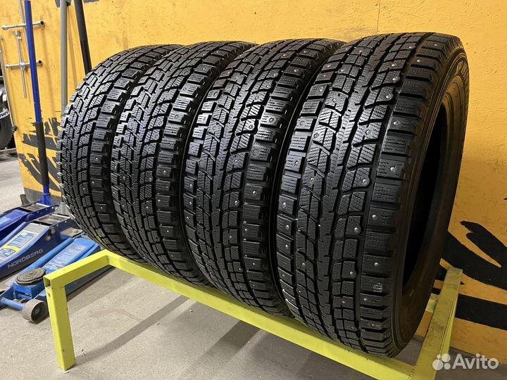 Dunlop SP Winter Ice 01 225/65 R17