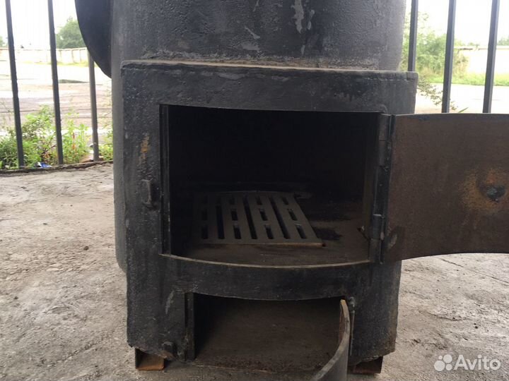 Печь банная 530 мини фут с баком нерж 75 лит