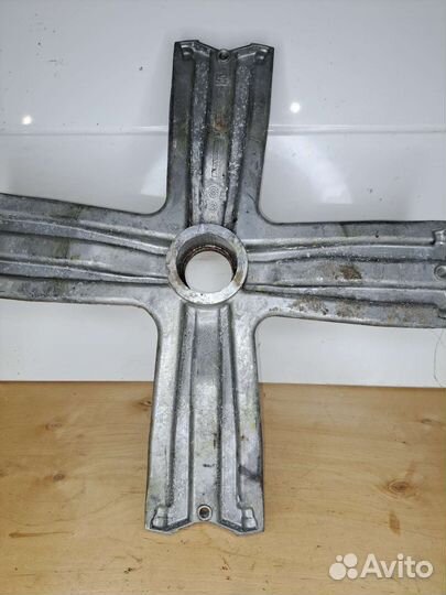 Крестовина 174.000.690 (174000690) Для Стиральной