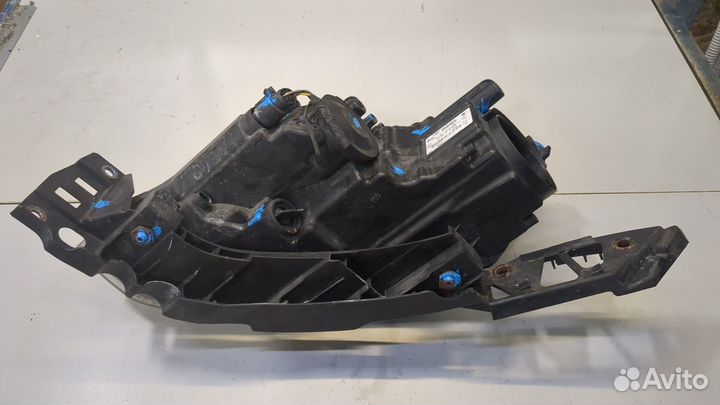 Фара (передняя) Volkswagen Polo, 2010