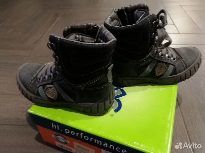 Ботинки демисезонные