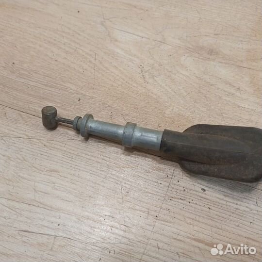 Трос ручника задний правый Subaru Legacy Outback