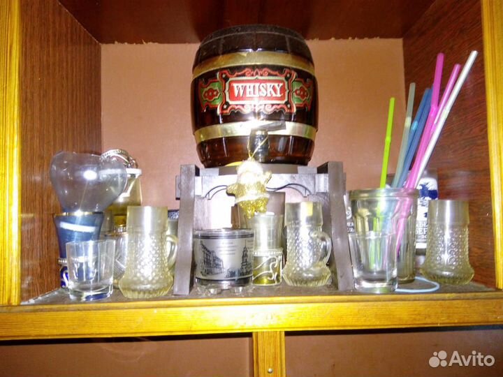 Посуда, сервизы и др