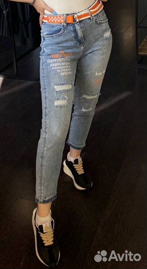 Джинсы женские