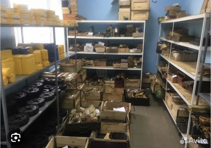 Кладовщик,заведующий складом