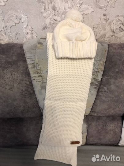 Комплект шапка и шарф