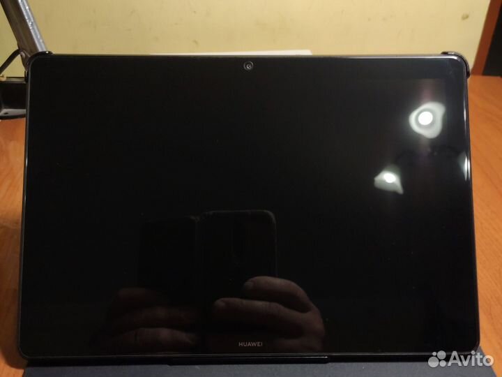 Планшет Huawei Mediapad T5